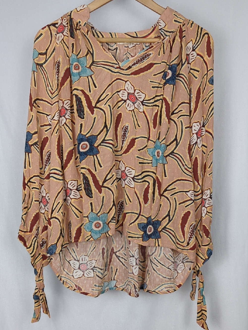 CHRISTIAN SIRIANO Floral Peasant Blouse in Dusty Peach with Tie Cuffs